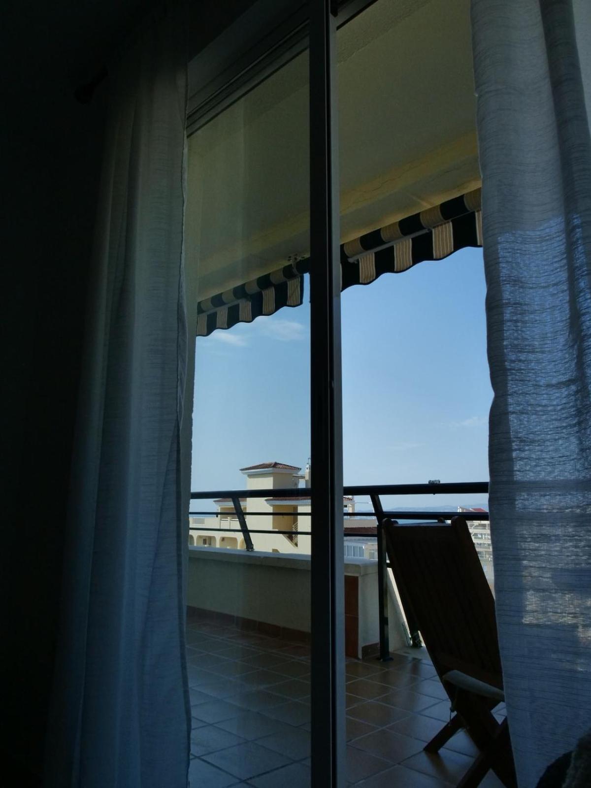 Sunset Views 2br High Floor Gem Apartment *